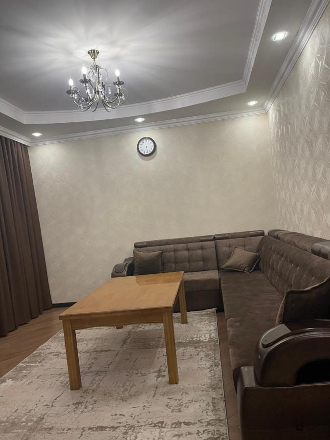 Роща 7 Hotel Bișkek Exterior foto